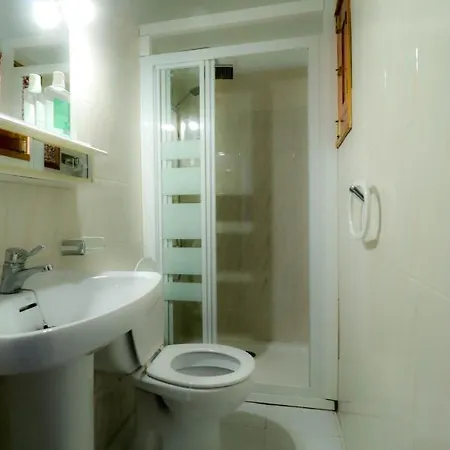 Alojamento de Acomodação e Pequeno-almoço House Lanzarote *