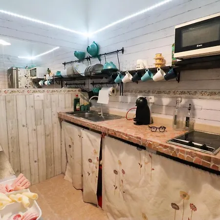 House Lanzarote فندق مبيت وإفطار *