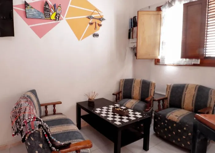 House Lanzarote * أرّاثيفي